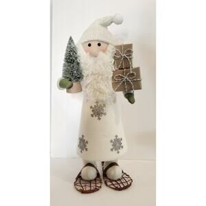 ST  NICHOLAS SQUARE Jingling Juniper Santa Cream Green Lighted Christmas Tree